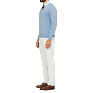 Pull homme col V bleu ciel