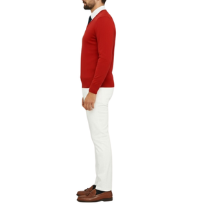 Pull homme col V rouge